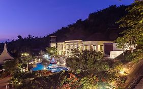 Jambuluwuk Convention Hall & Resort Batu